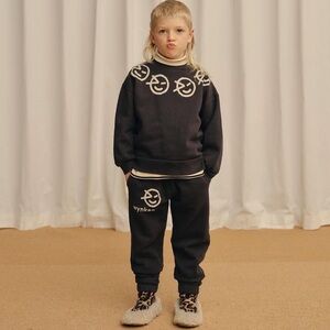 Wynken kids sweatshirt (unisex)